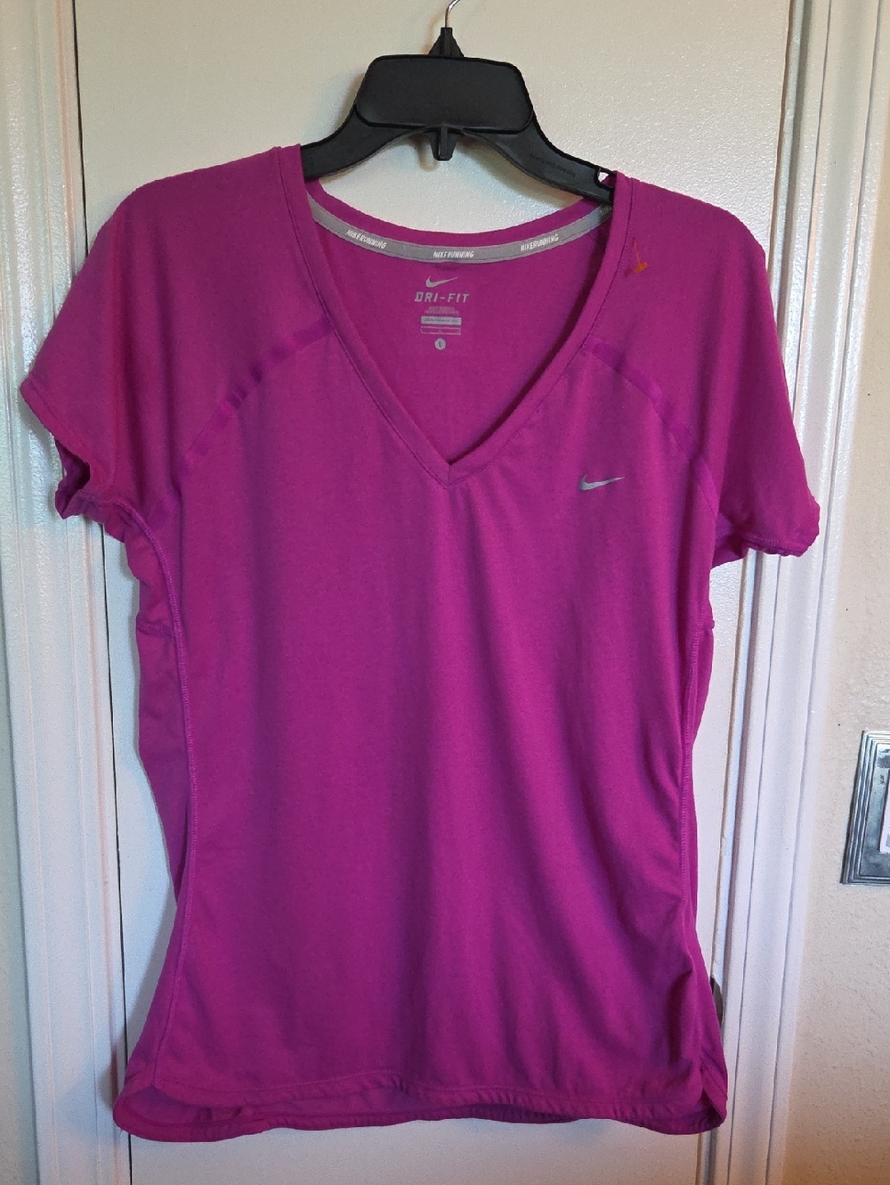 Nike Women's Dri-FIT V-Neck Tee - Magenta